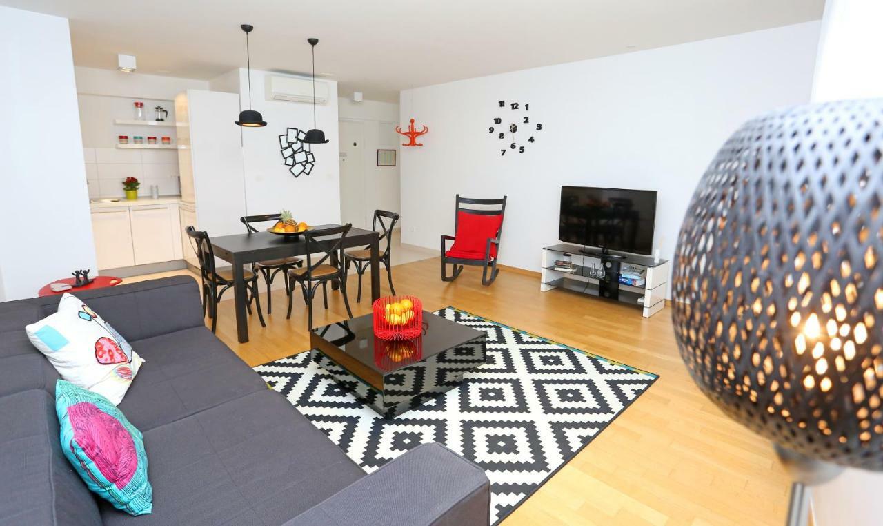 Luxury Apts Leone Split Centre ภายนอก รูปภาพ
