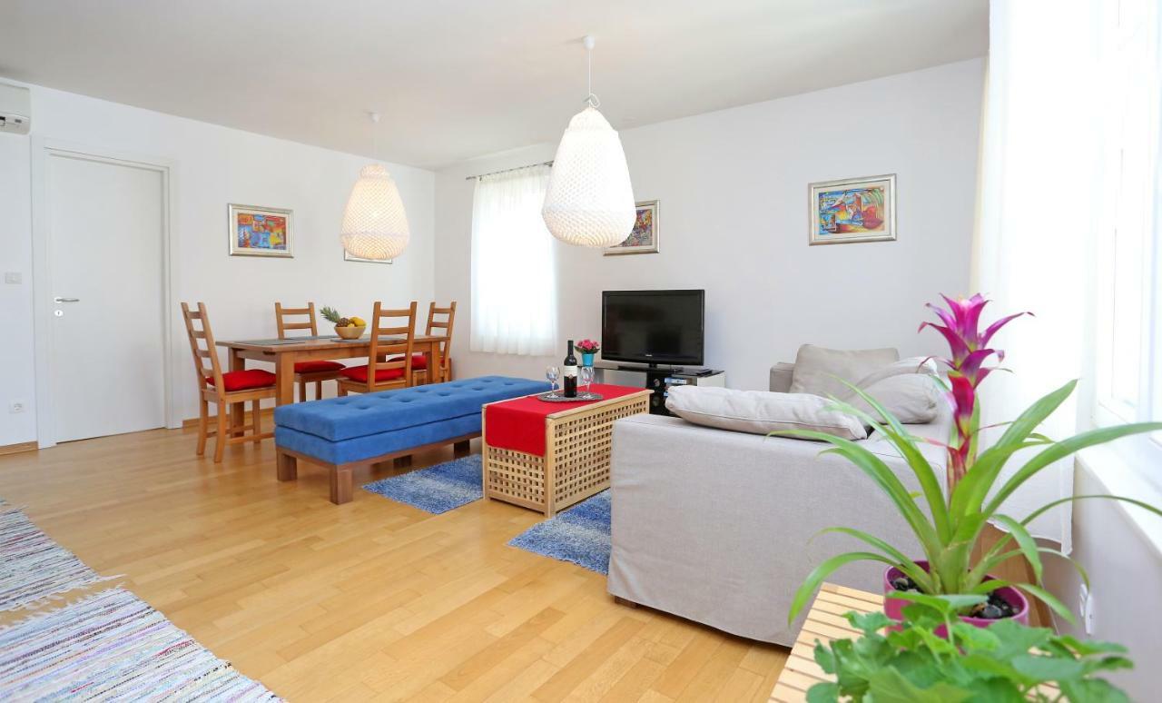 Luxury Apts Leone Split Centre ภายนอก รูปภาพ